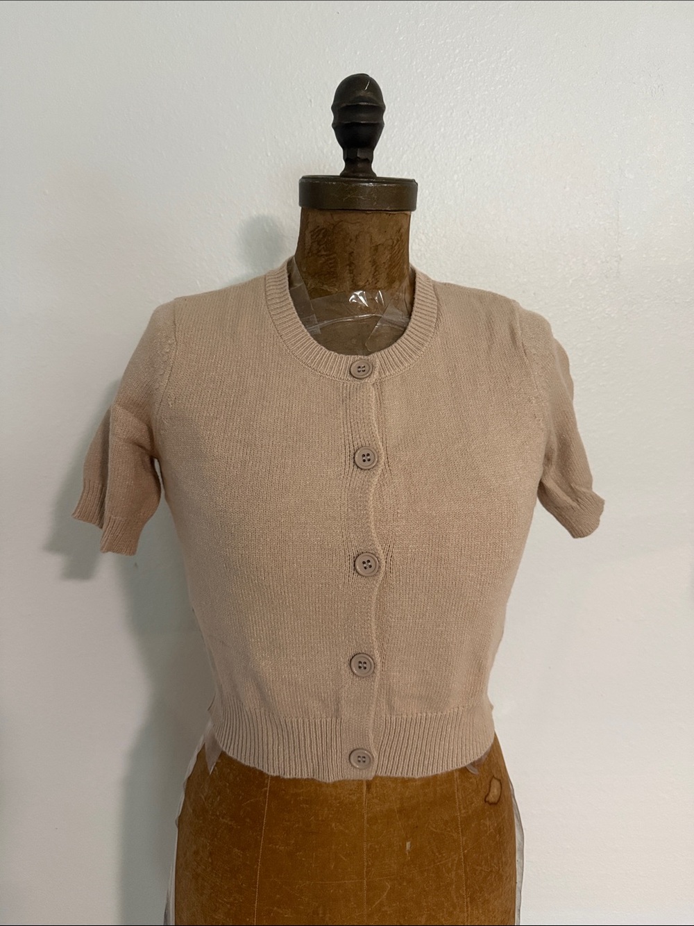 NWT No Comment Short Sleeve Button-Down Cardigan - Cement Size S